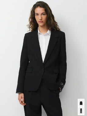 Aritzia Babaton Black Single-Button Tailored Producer Blazer Eversential